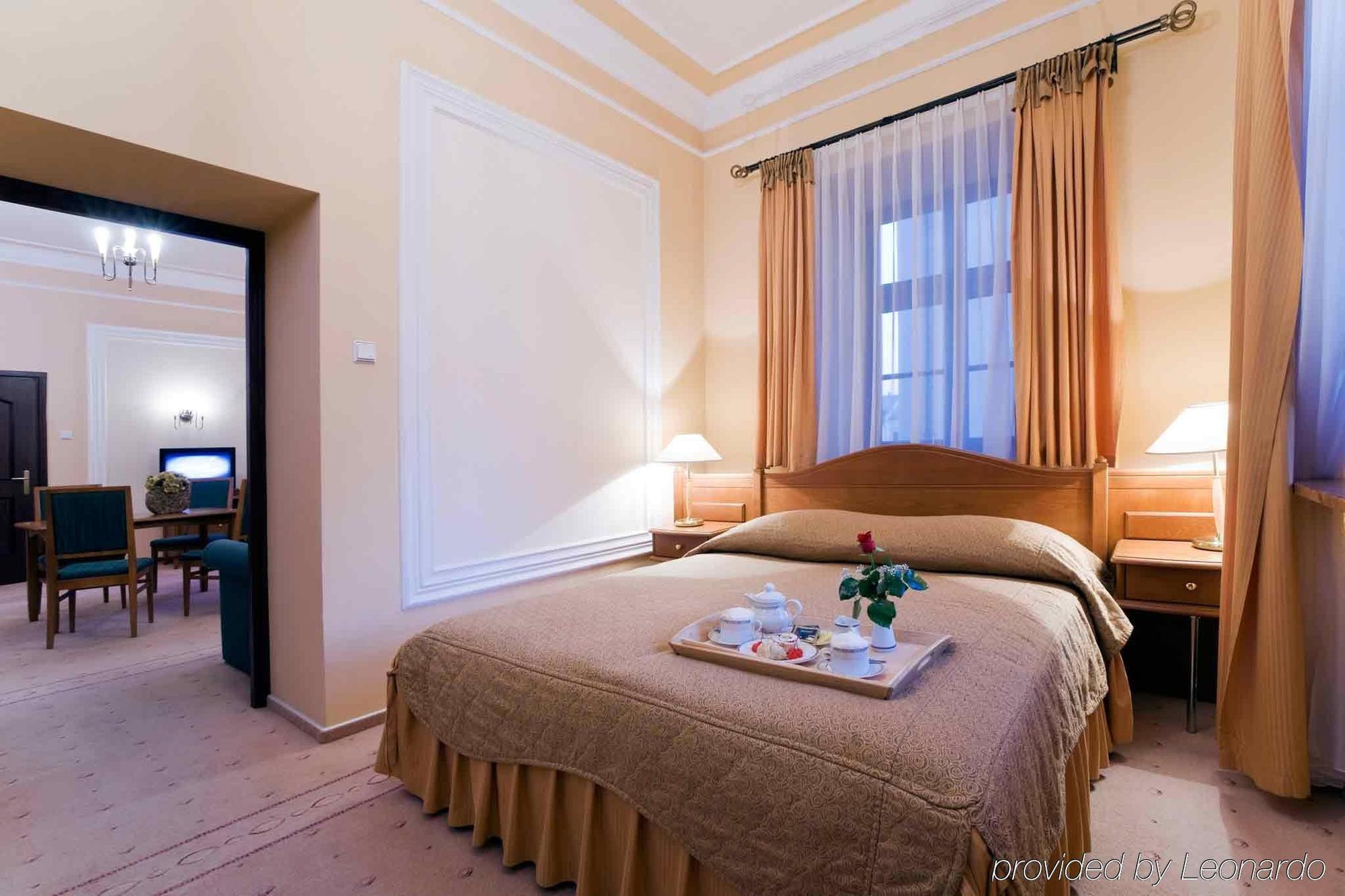 Hotel Zamojski Замосць Экстерьер фото