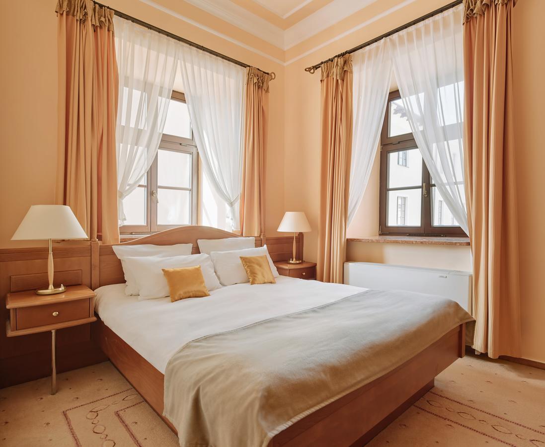 Hotel Zamojski Замосць Экстерьер фото